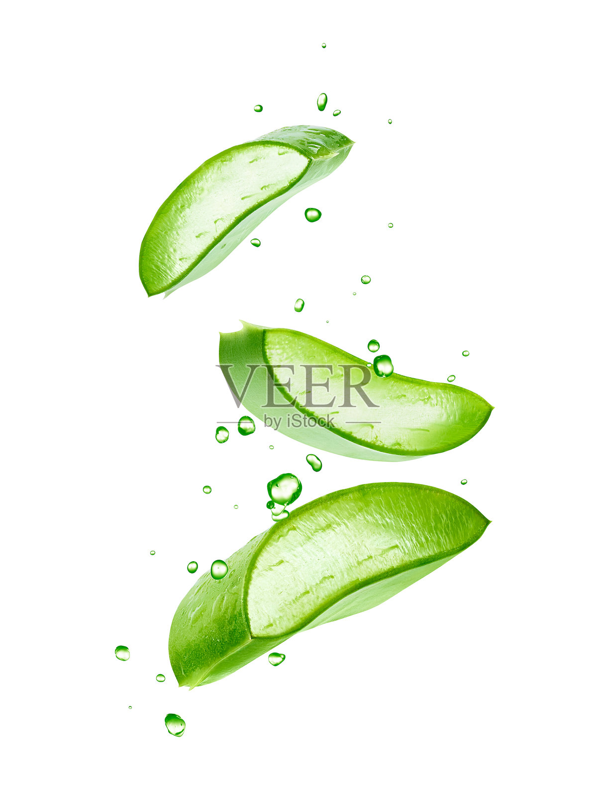 带水滴的芦荟，孤立在白色背景上照片摄影图片