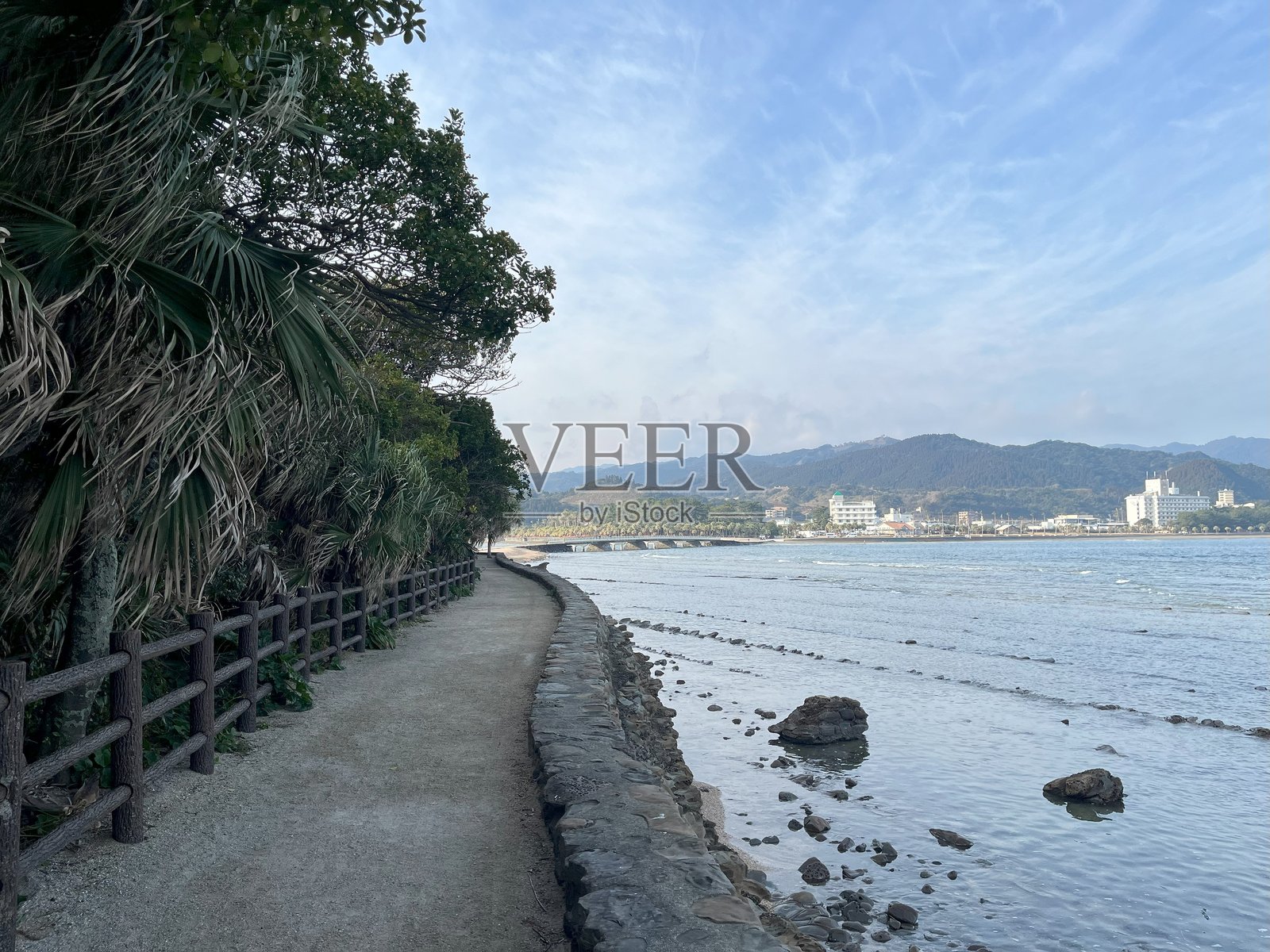 从青岛岛俯瞰海洋景色照片摄影图片