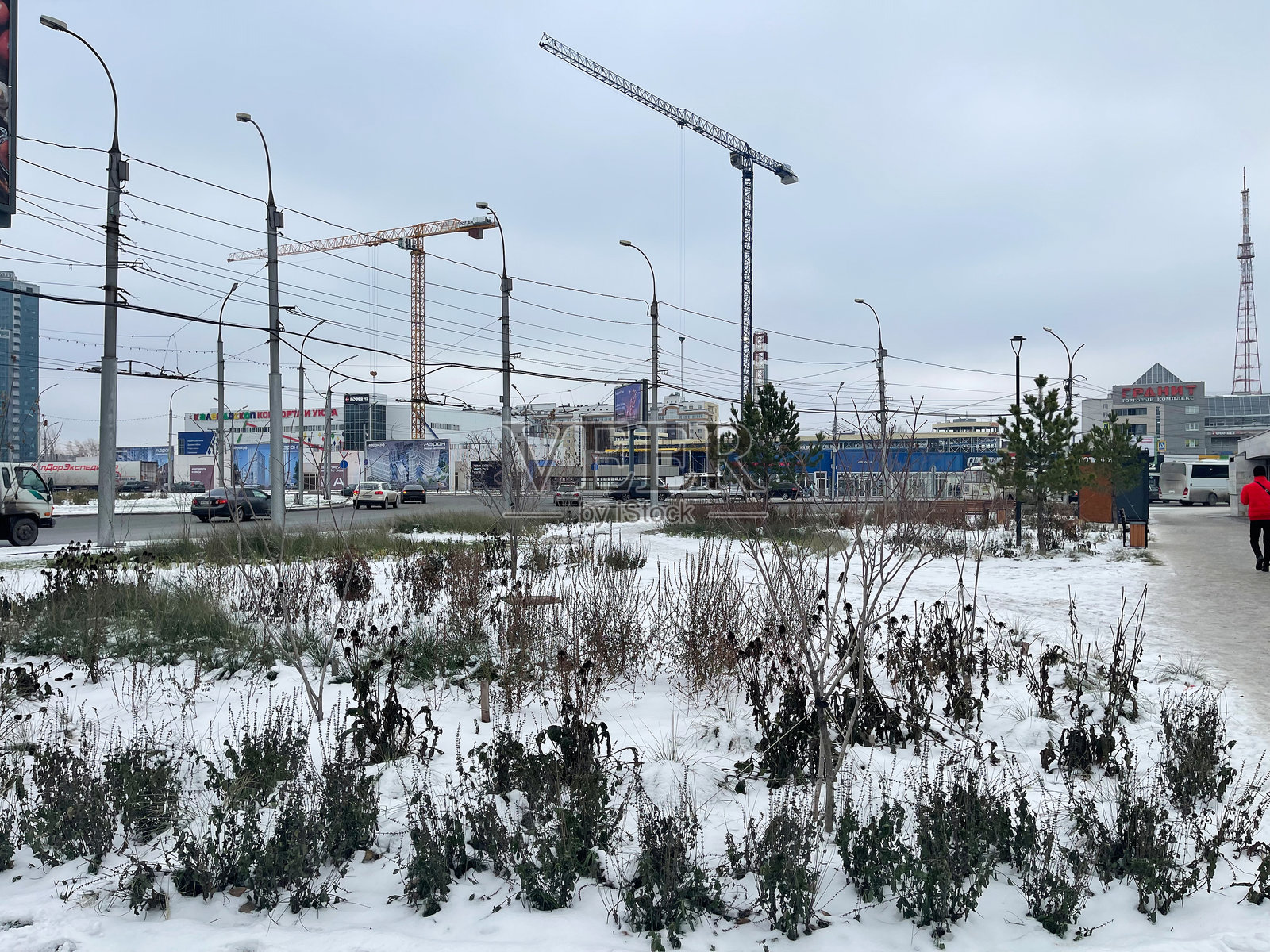 冬季的道路交叉口。照片摄影图片