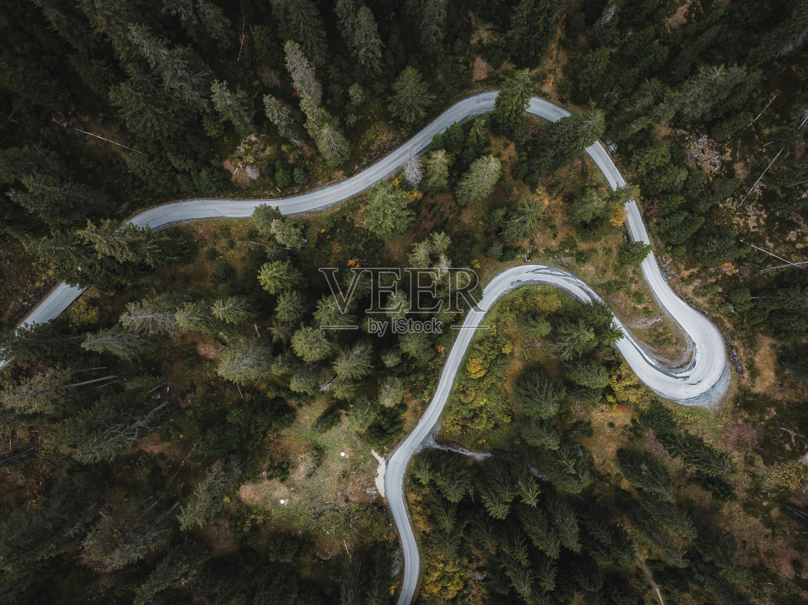 蜿蜒的道路照片摄影图片