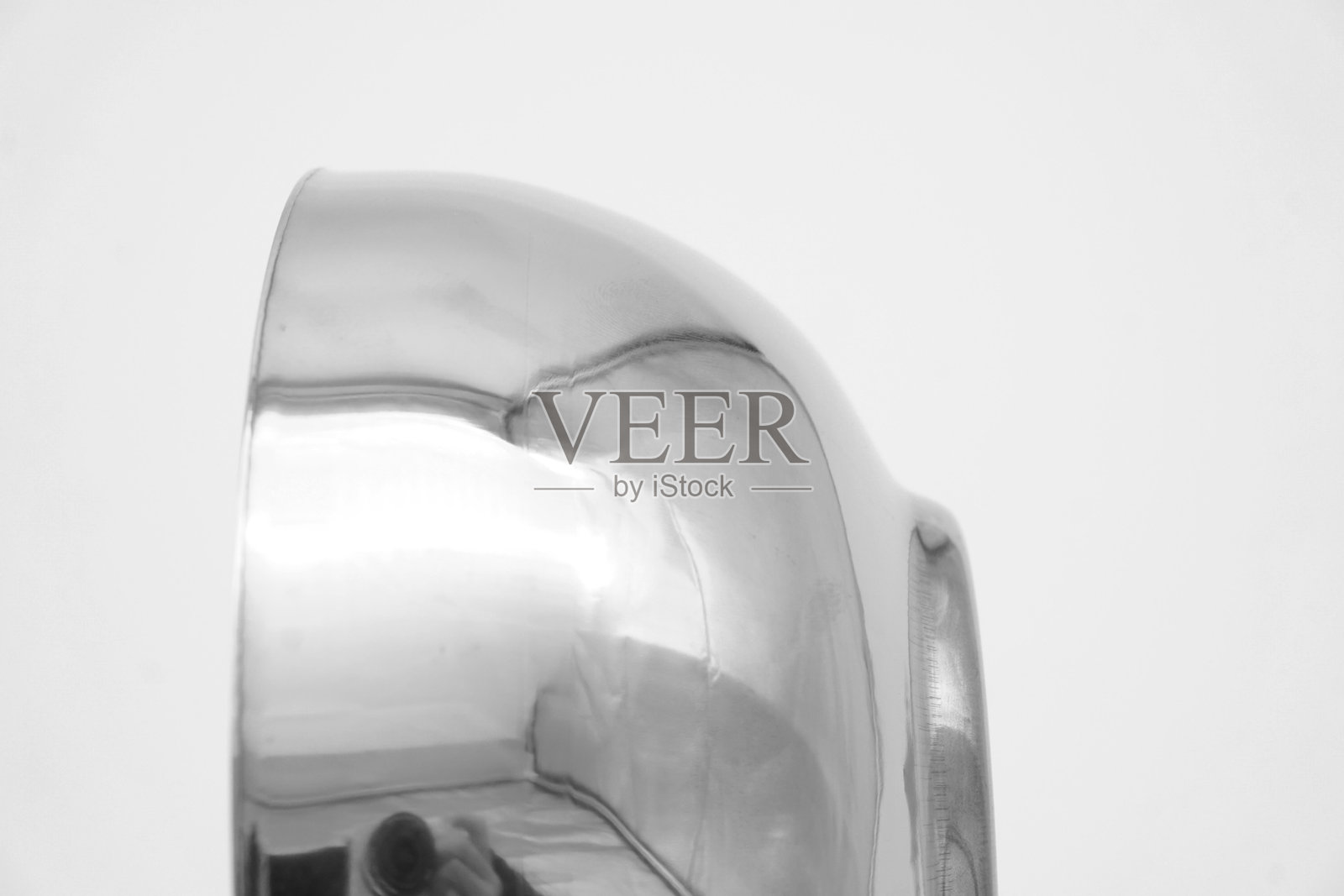 中国制造的中式不锈钢碗，适用于家庭餐具照片摄影图片