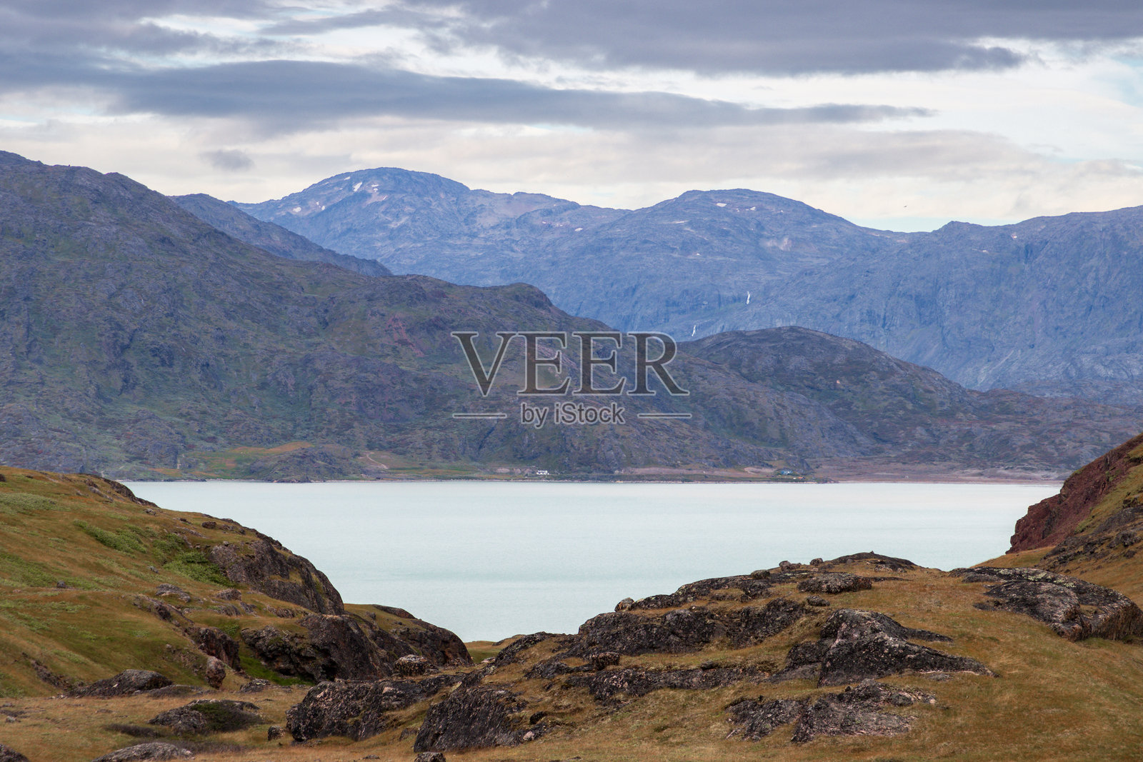 从塔西乌萨克徒步到南格林兰的卡西亚尔苏克照片摄影图片