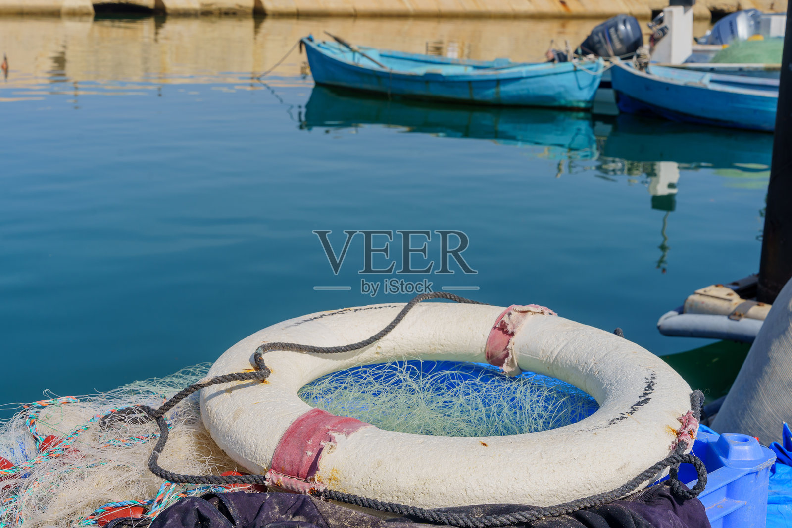 雅法历史港口的渔船照片摄影图片