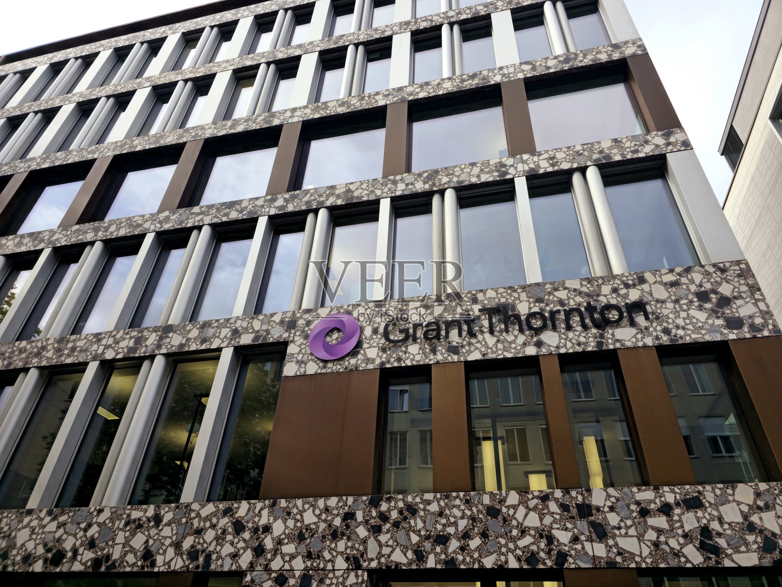 格兰特·索恩顿照片摄影图片