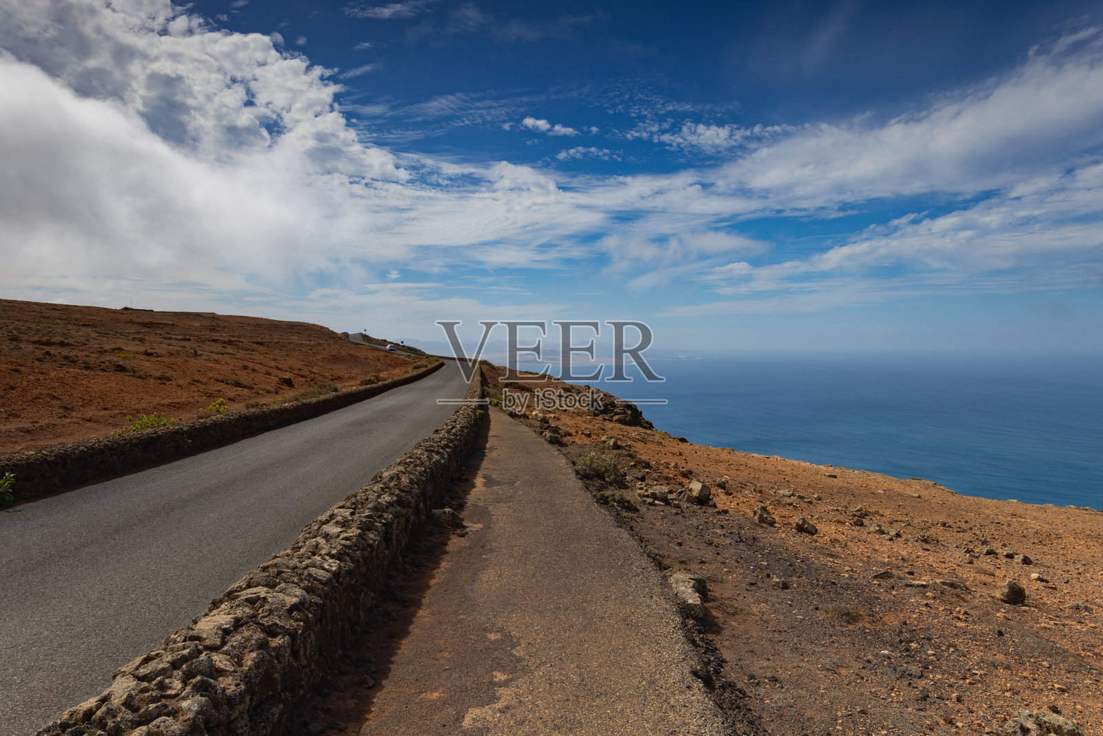 来自兰萨罗特的埃尔米拉多尔德里奥的惊人景色照片摄影图片