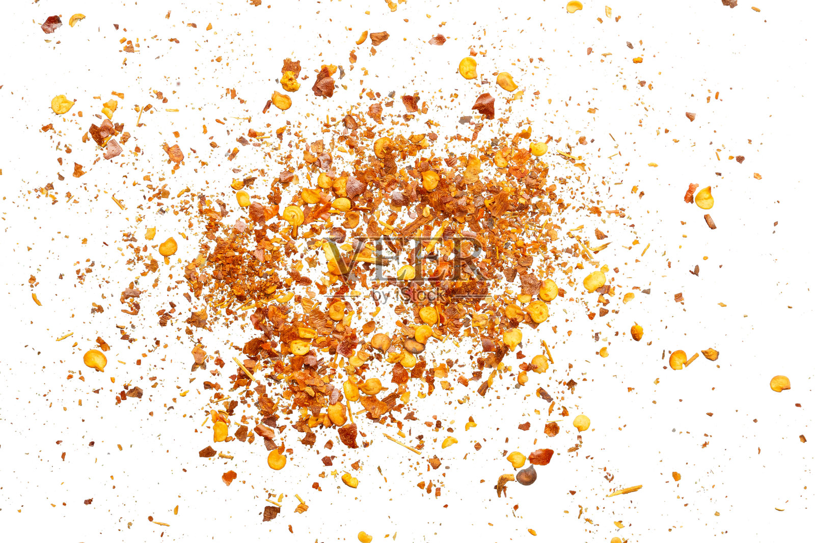 干红辣椒碎和种子，孤立在白色背景上照片摄影图片