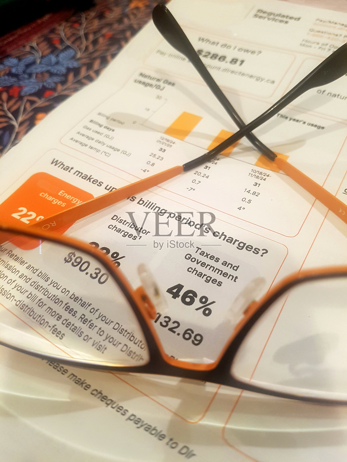 住宅能源账单更高照片摄影图片