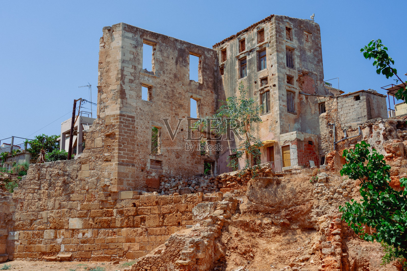 基多尼亚的拜占庭城墙历史遗址照片摄影图片