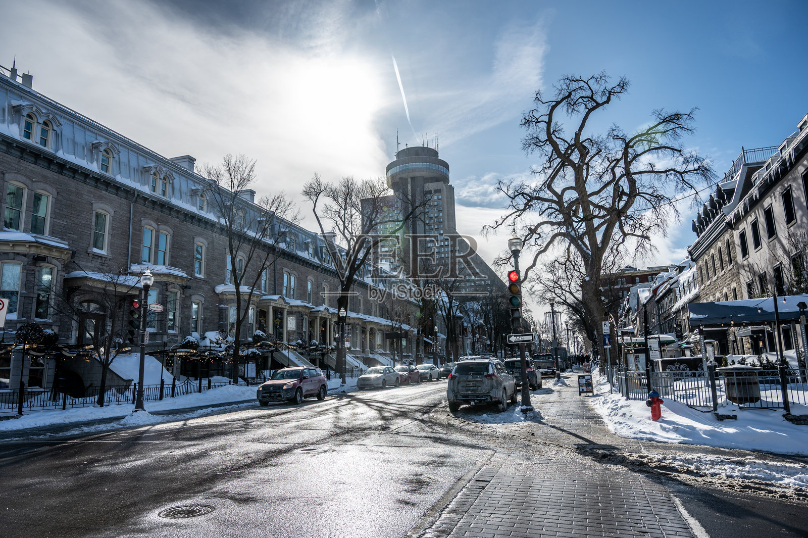 魁北克市市中心的主街照片摄影图片