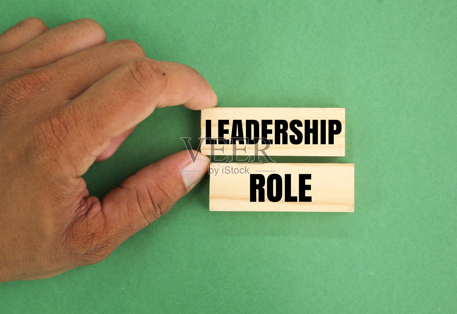 木质领导角色词汇。领导力概念照片摄影图片