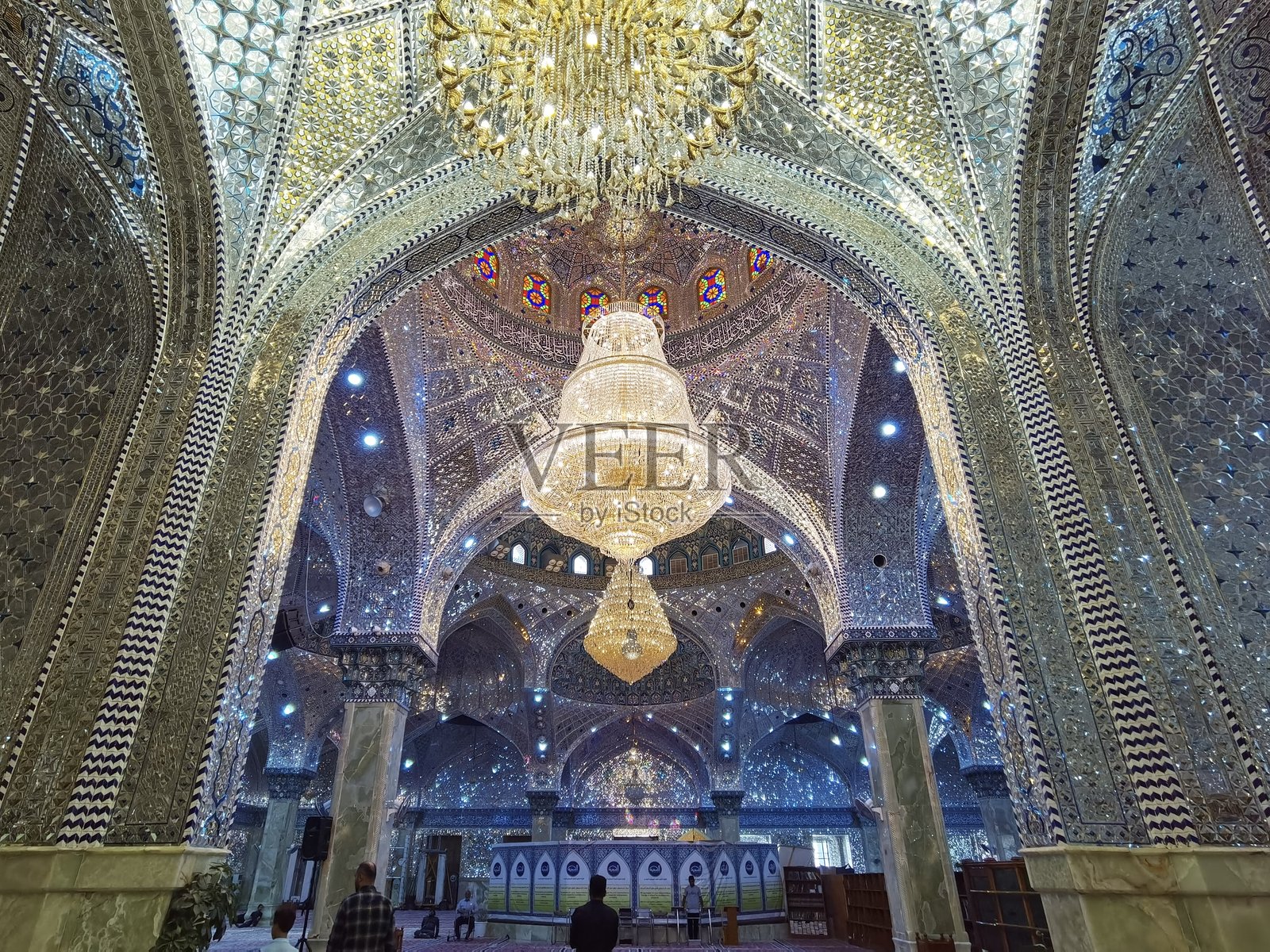 萨马拉的阿尔阿斯卡里圣 shrine 是世界上最重要的什叶派圣地之一。照片摄影图片