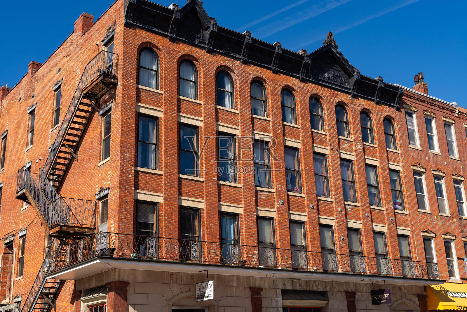 加利纳市中心照片摄影图片