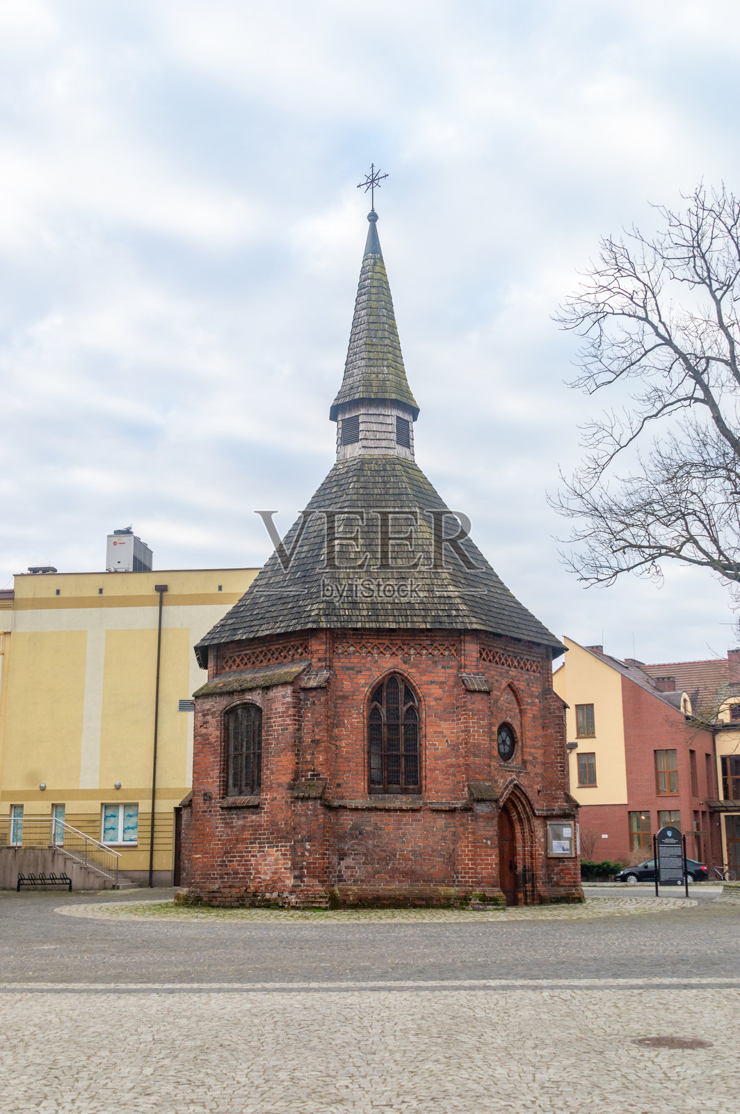 科沙林的圣杰尔图达教堂。照片摄影图片