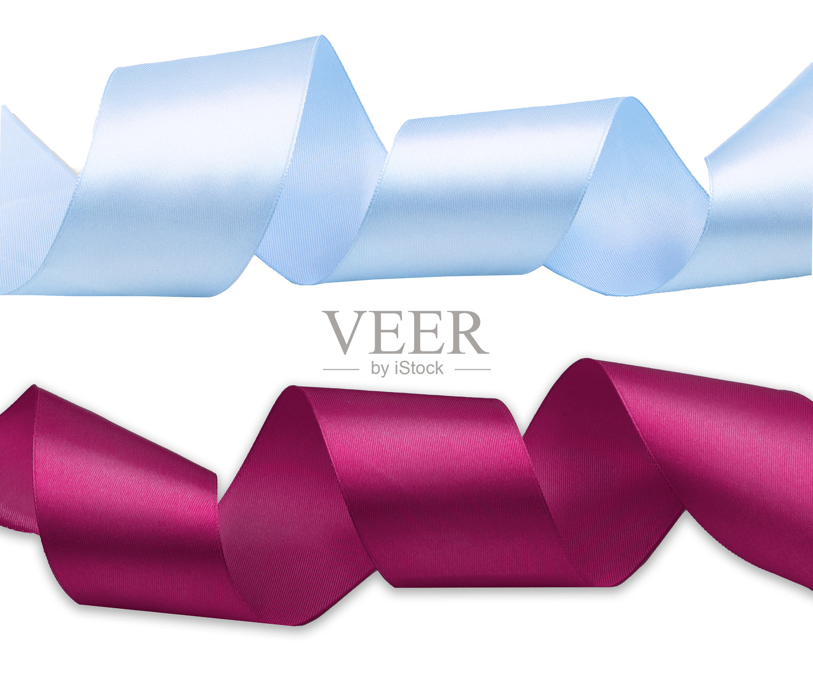 粉色缎带在白色背景上独立展示。特写亮丽的蓝色材料丝带。剪裁的材料织带。照片摄影图片