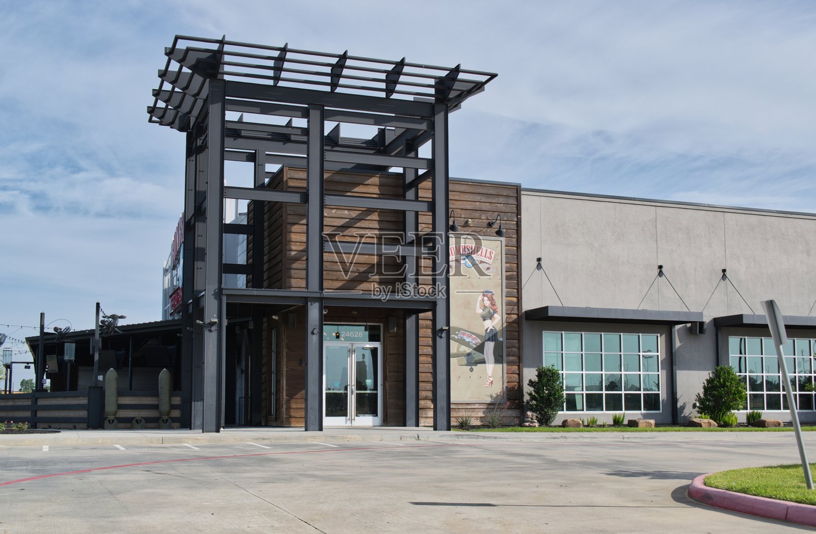 休斯顿，德克萨斯州，美国的Bombshells餐厅酒吧店面。照片摄影图片