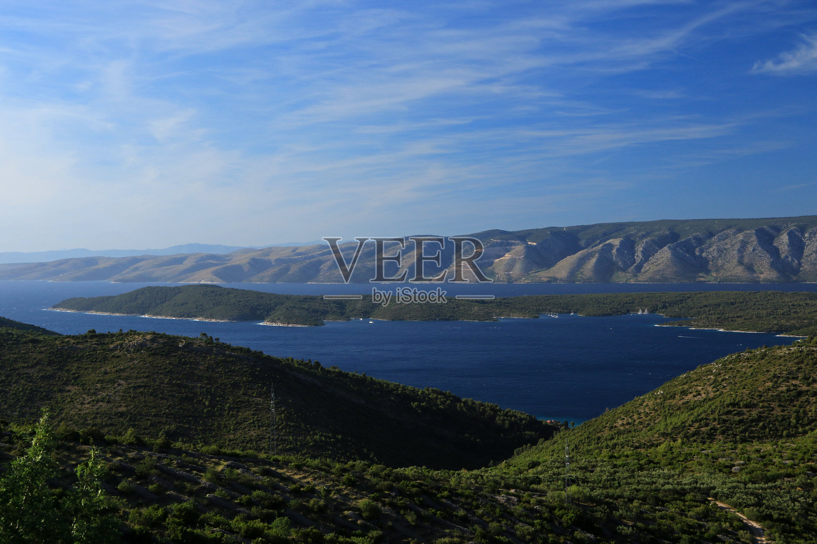 克罗地亚赫瓦尔岛的斯塔里格拉德湾照片摄影图片