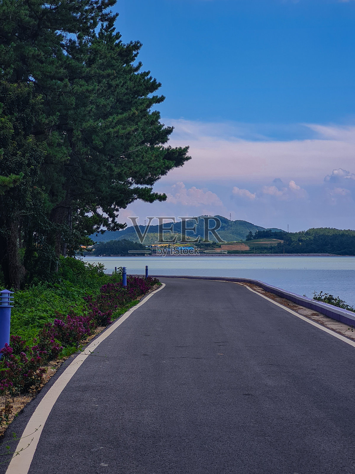 空荡荡的道路照片摄影图片