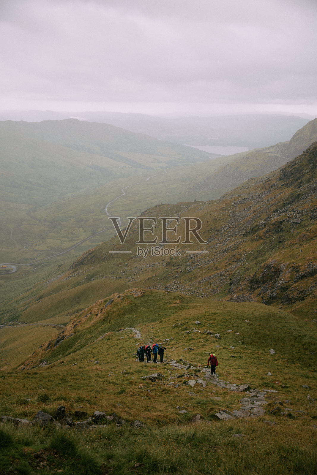 湖区徒步旅行者照片摄影图片