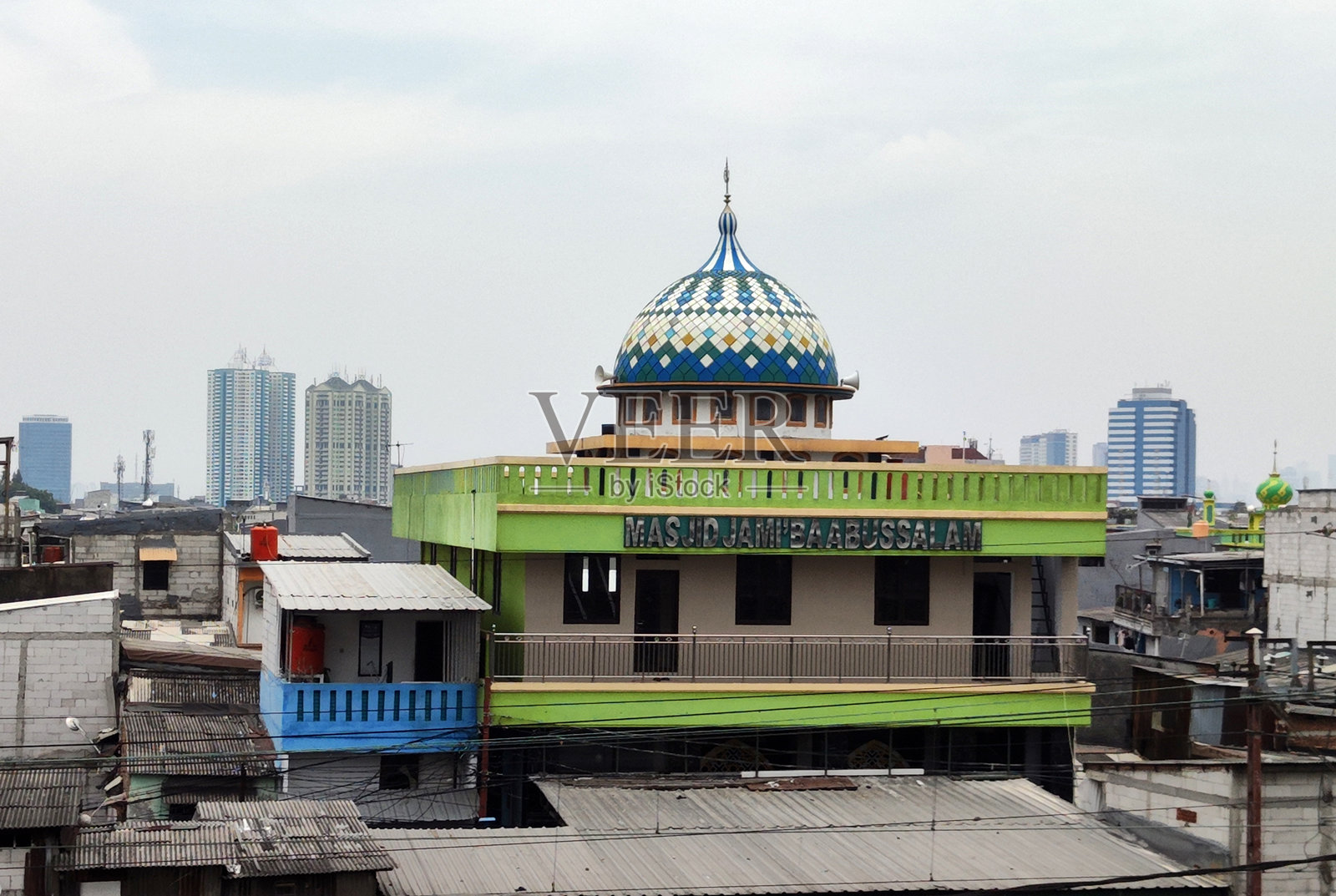 印度尼西亚雅加达北部的清真寺照片摄影图片