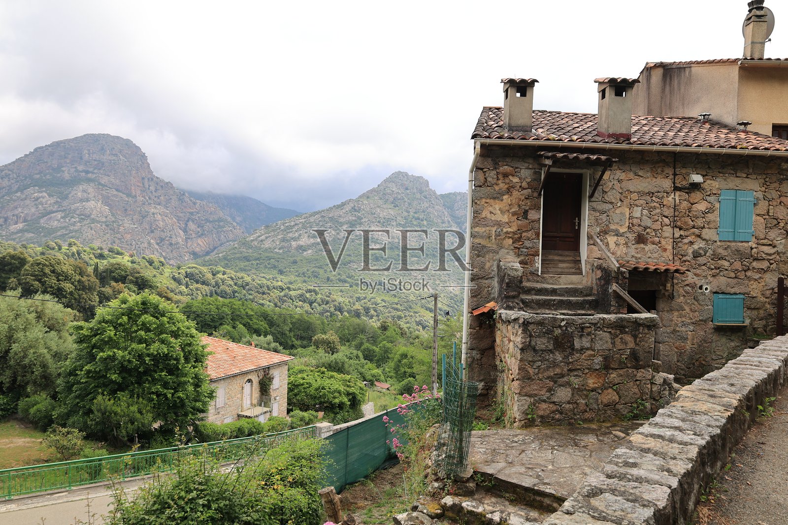 科西嘉岛山地风光的印象照片摄影图片