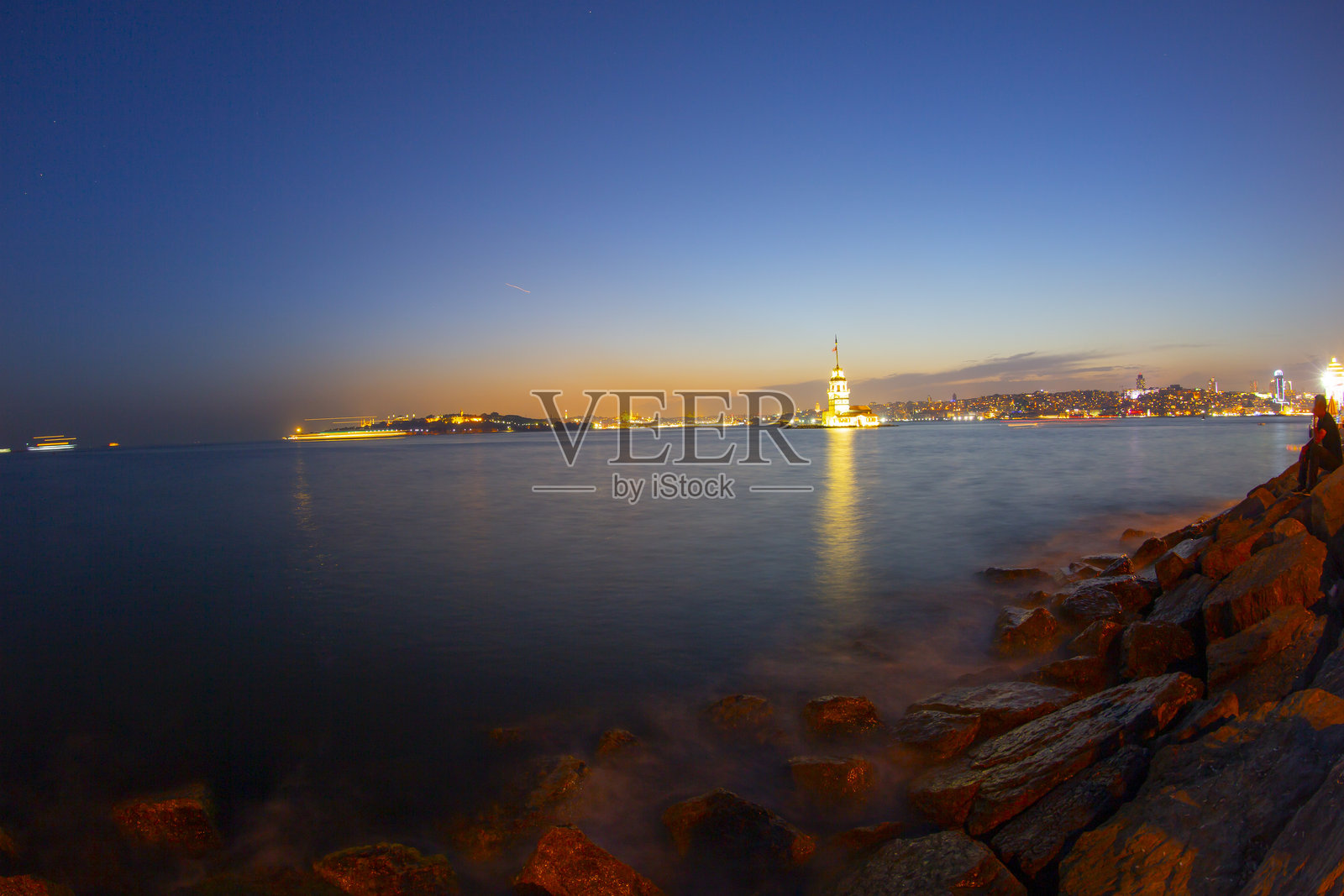 少女塔及其周边，博斯普鲁斯大桥照片摄影图片