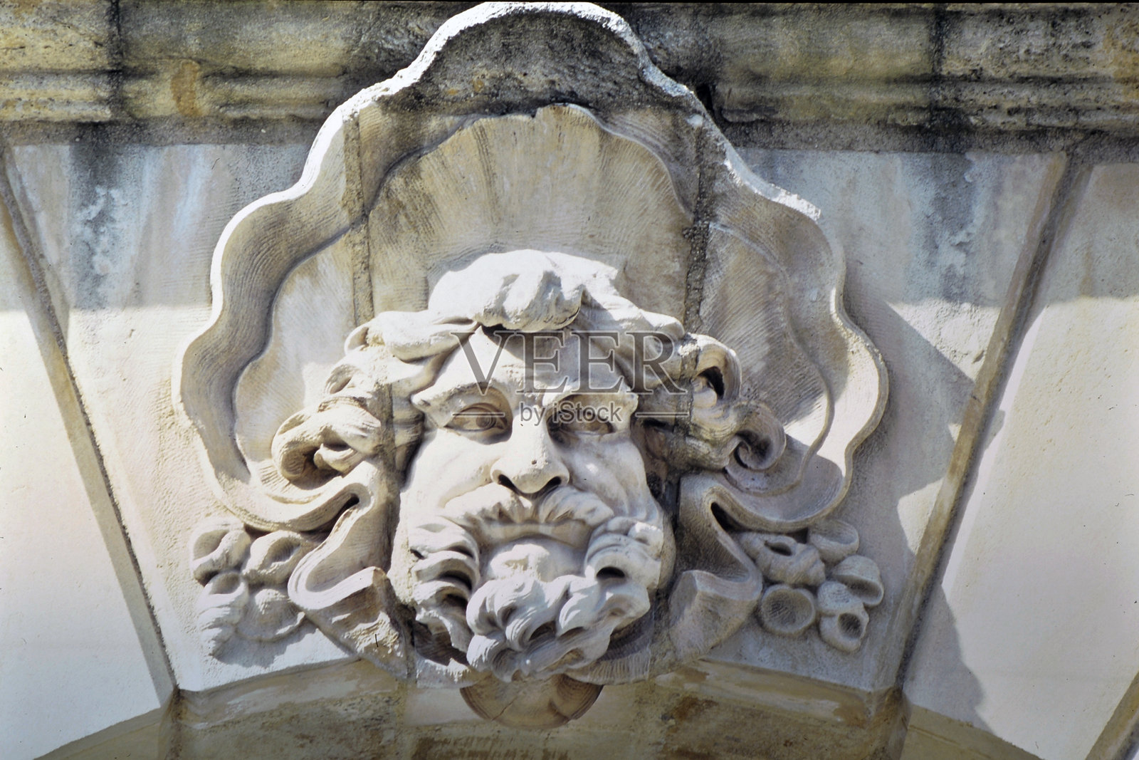 波尔多吉朗德一座老房子的建筑面具照片摄影图片