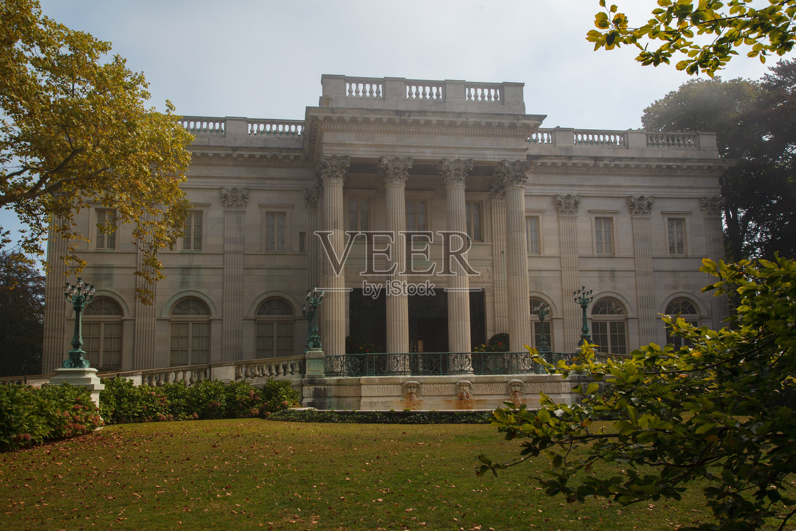 罗德岛纽波特的华丽大理石豪宅外观照片摄影图片