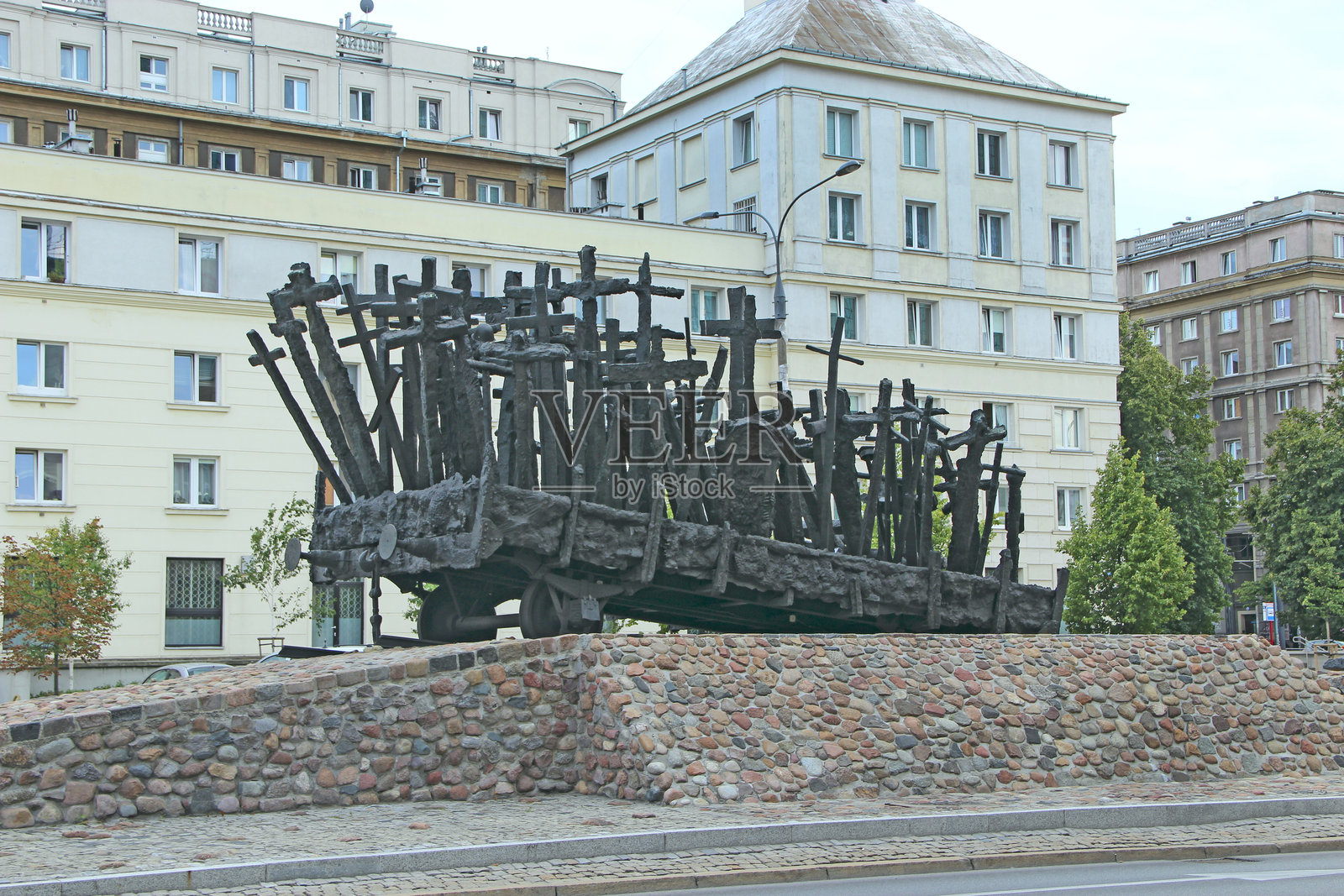 纪念碑纪念在第二次世界大战中遭受苏联侵略的波兰受害者照片摄影图片