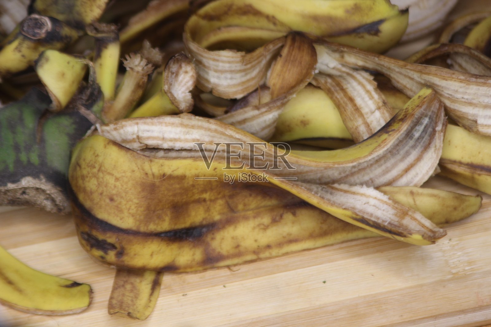 香蕉皮特写照片摄影图片