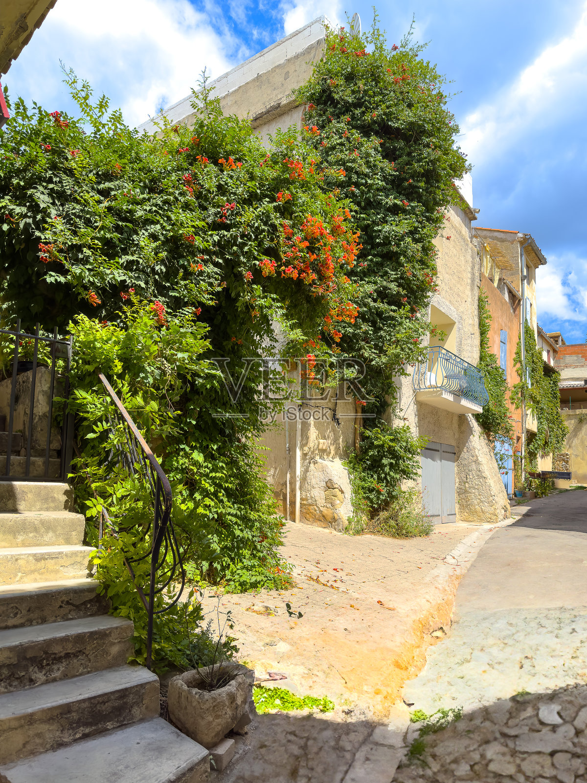 探索圣昆廷拉波特里的陶瓷遗产照片摄影图片