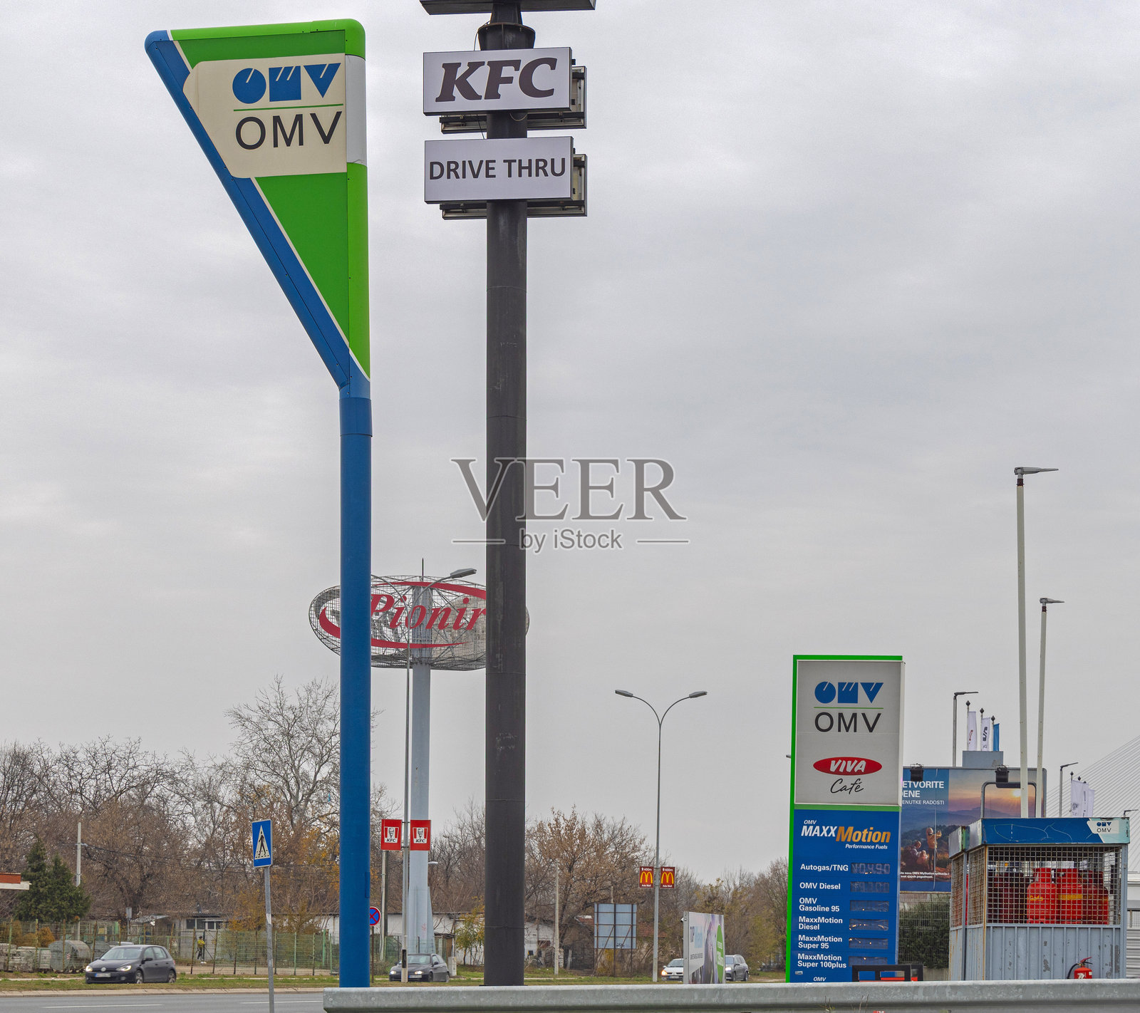 Omv Kfc 自驾取餐窗口照片摄影图片