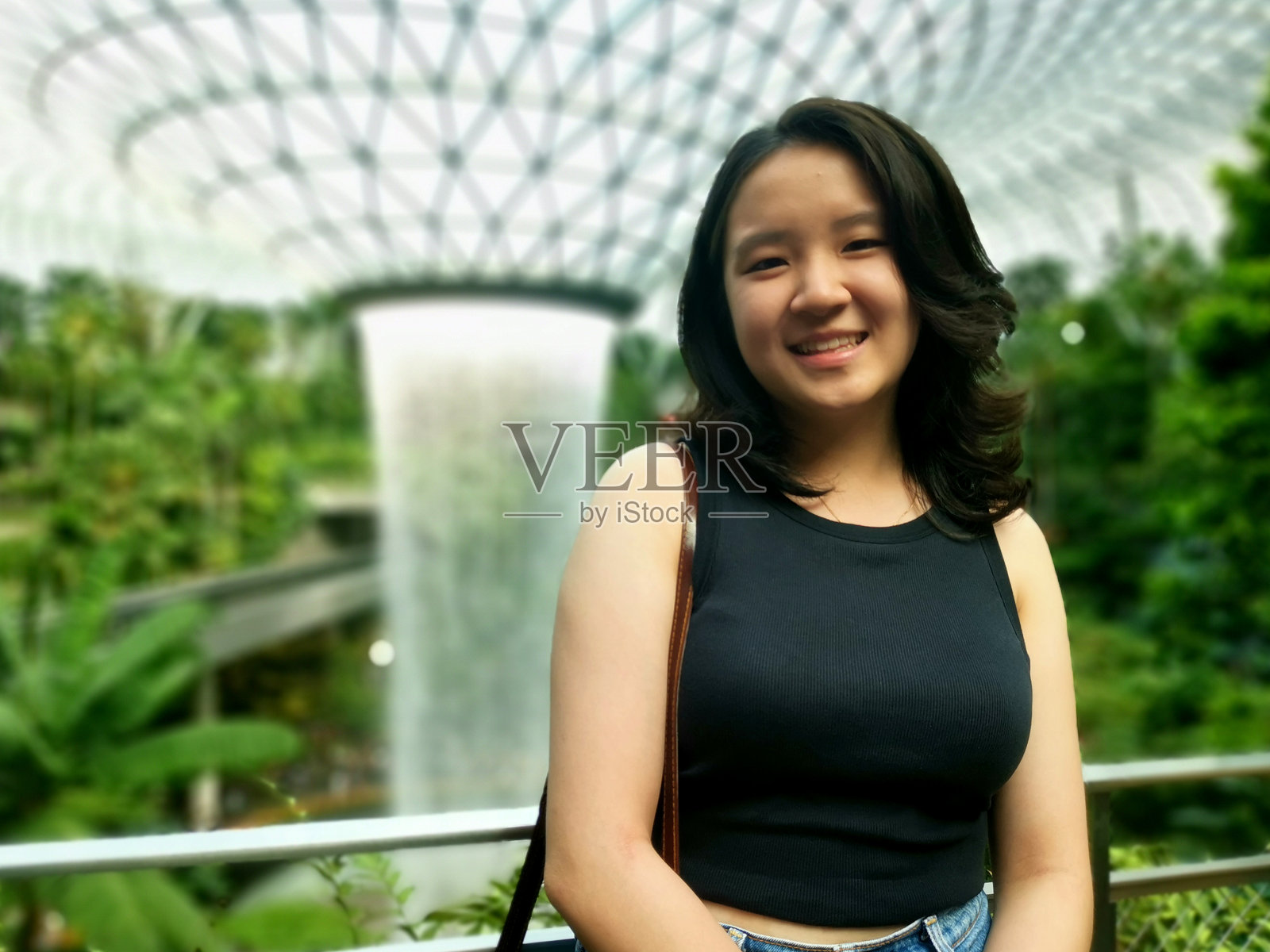 亚洲少女旅行照片摄影图片