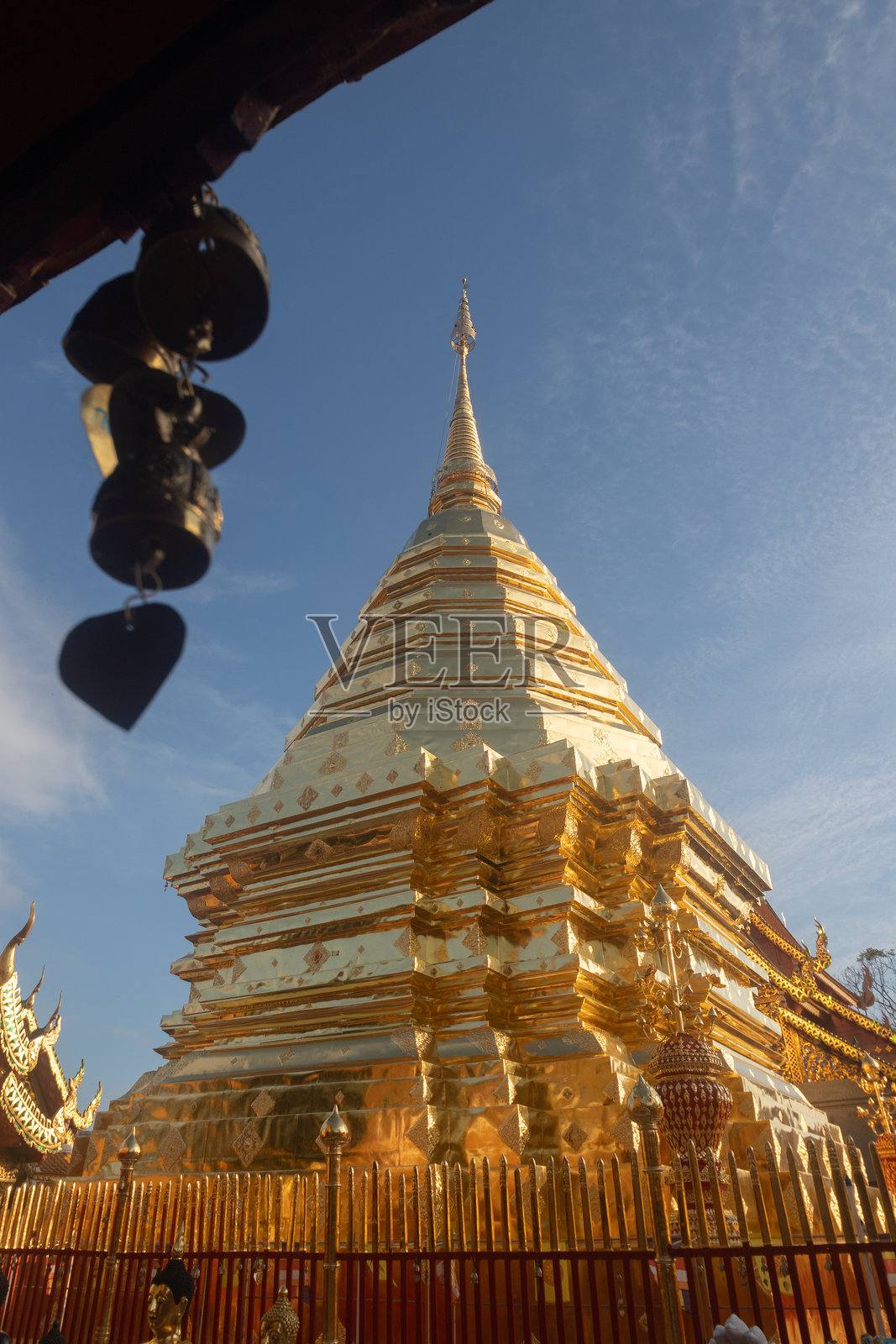 素贴山佛塔寺照片摄影图片