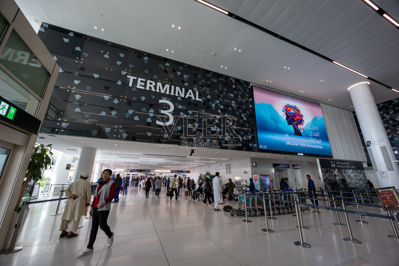 沙特阿拉伯利雅得的哈立德国王国际机场第三航站楼照片摄影图片