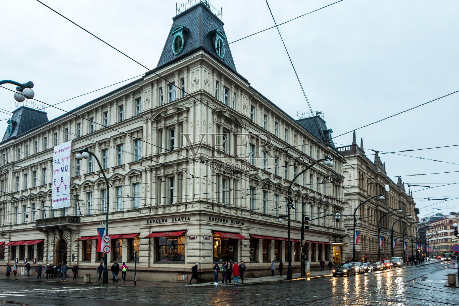 冬季的布拉格街道和建筑。捷克共和国照片摄影图片