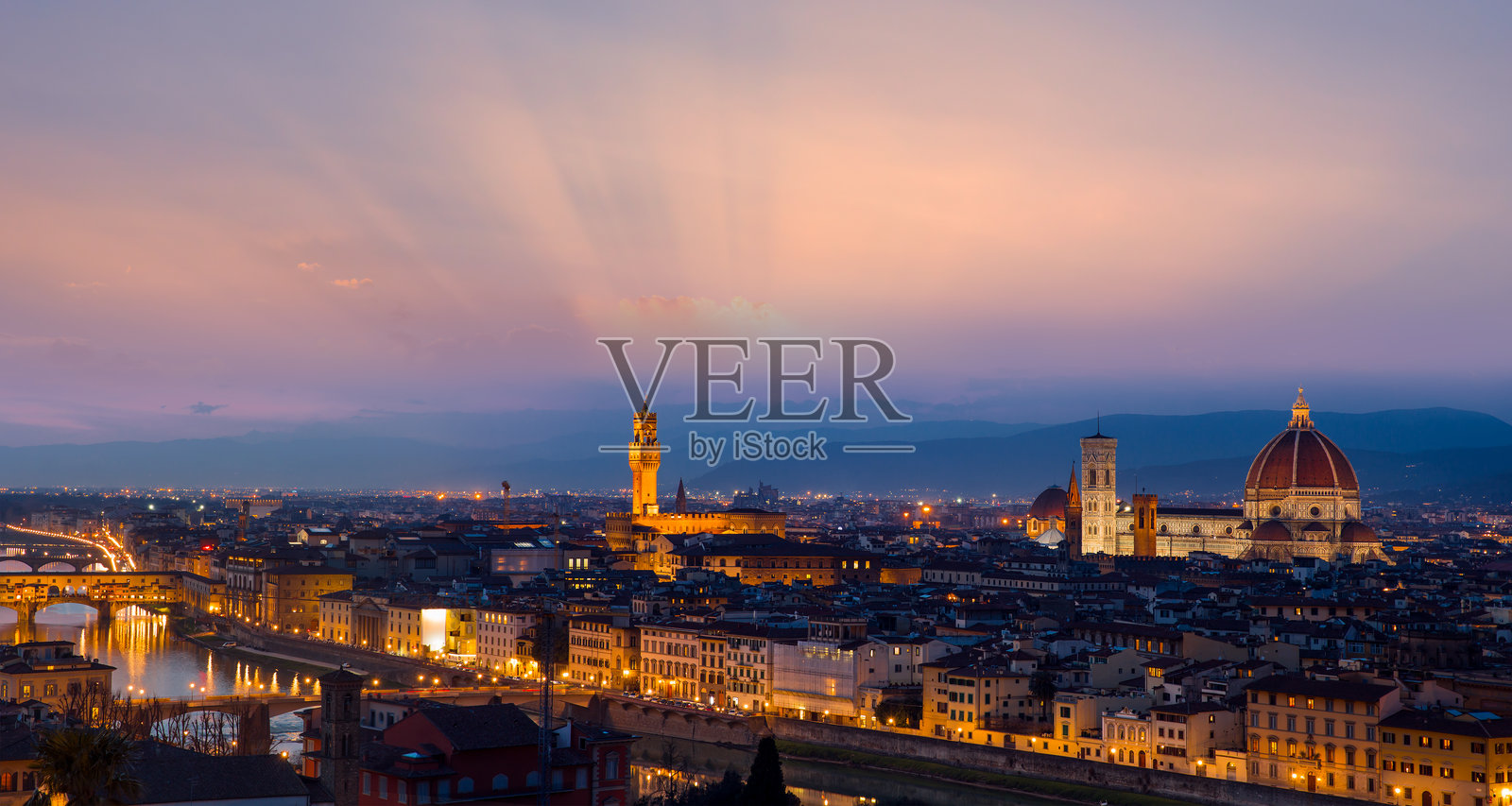 佛罗伦萨全景与圣母百花大教堂（杜莫） - 阿诺河上的老桥 - 意大利佛罗伦萨照片摄影图片