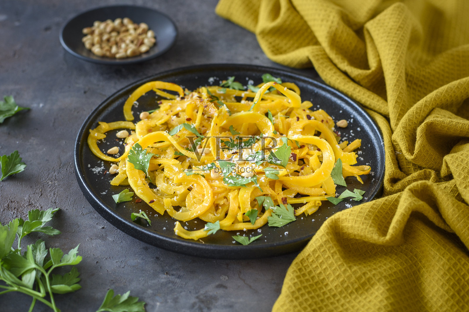 南瓜面条照片摄影图片