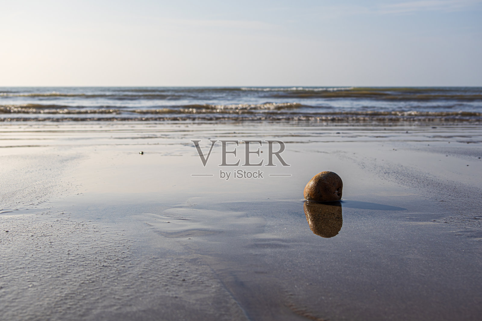 海滩上的卵石照片摄影图片