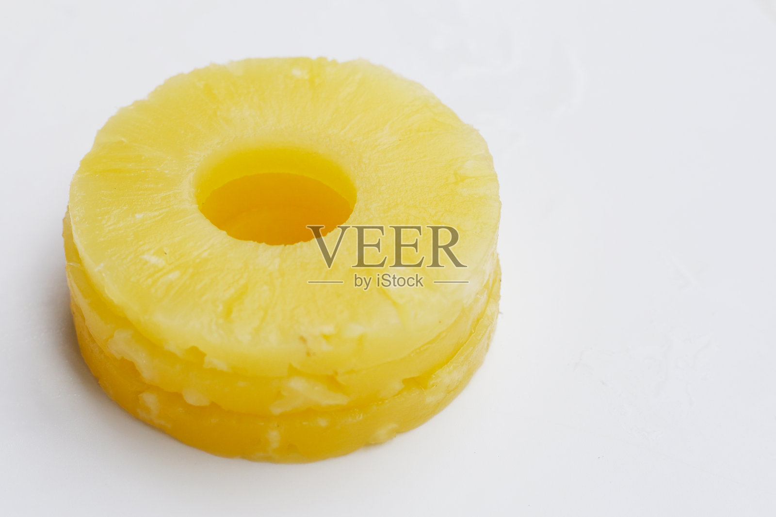 菠萝水果，罐装切片菠萝照片摄影图片