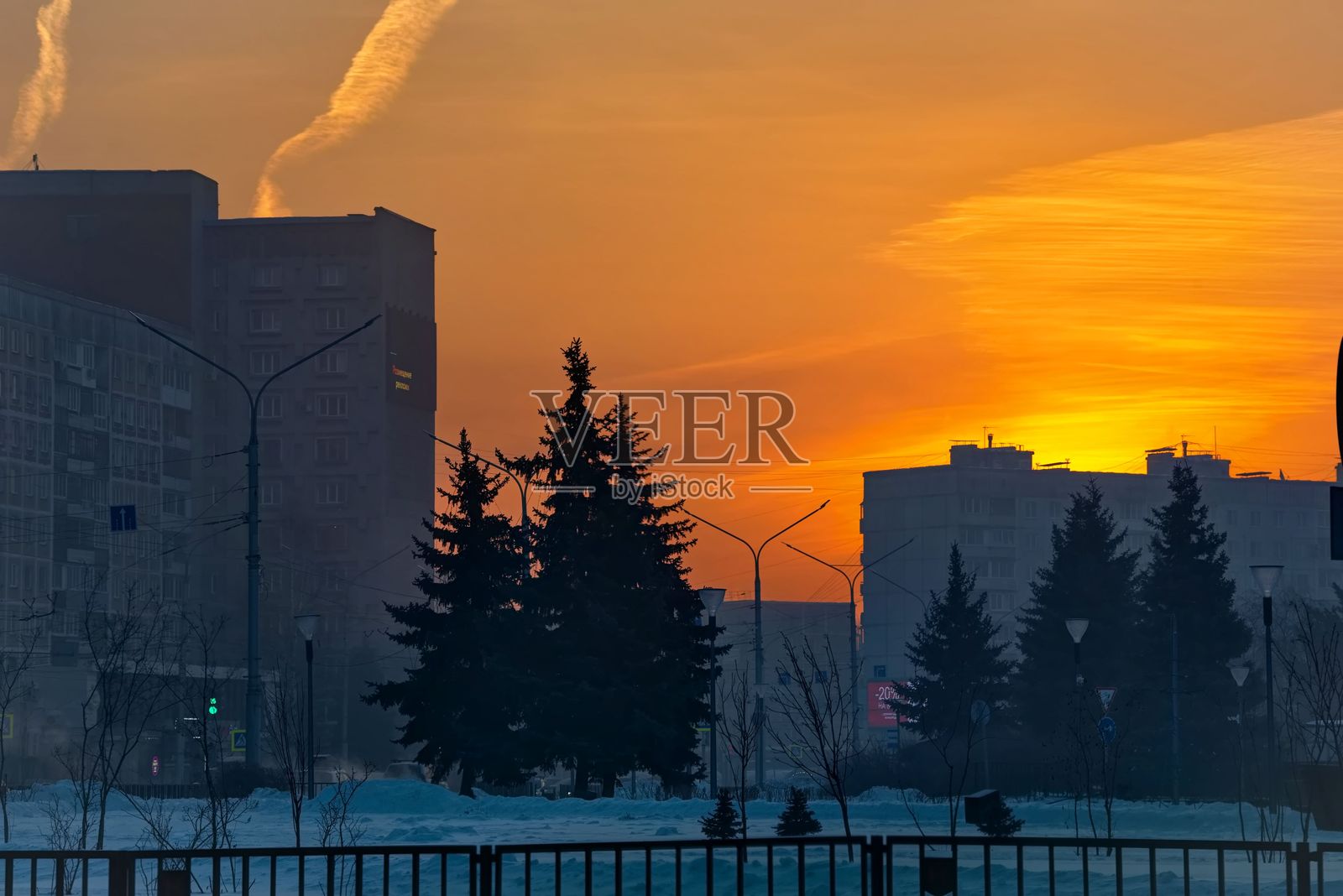 橙色调的晨间素描照片摄影图片