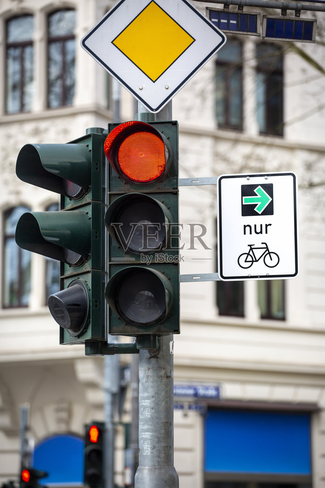 自行车右转 - 绿色箭头照片摄影图片