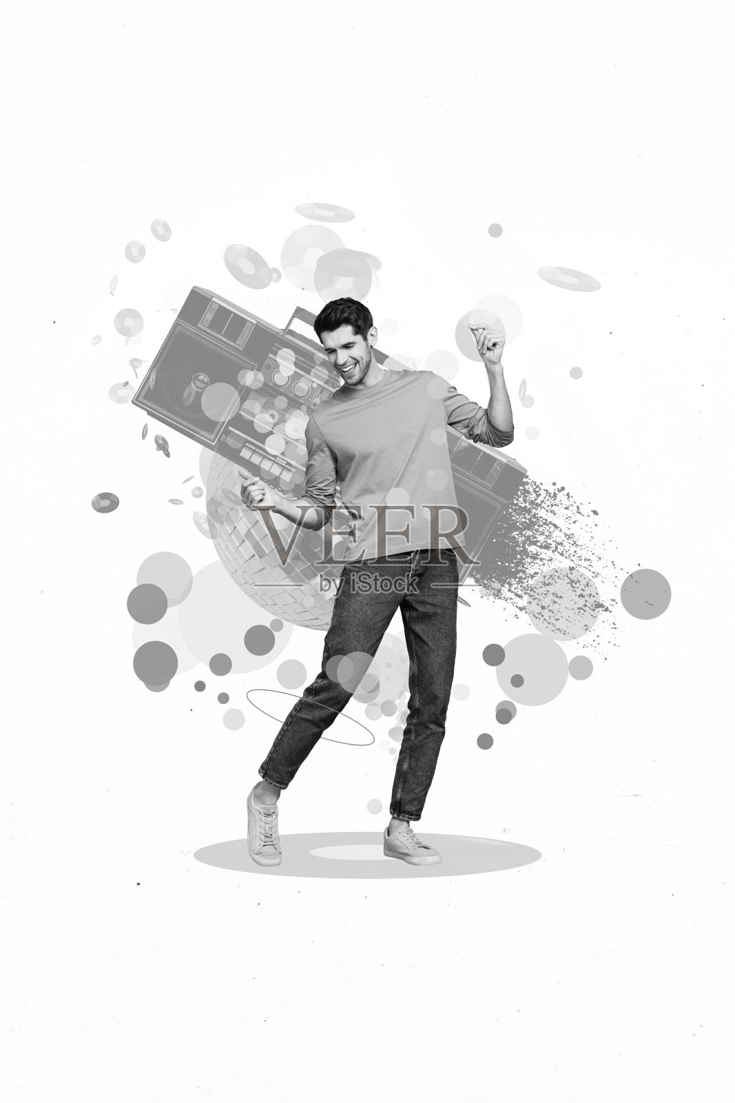 兴奋快乐的黑白色男孩在创意背景下跳舞，垂直拼贴图，手绘黑胶唱片和音响。照片摄影图片