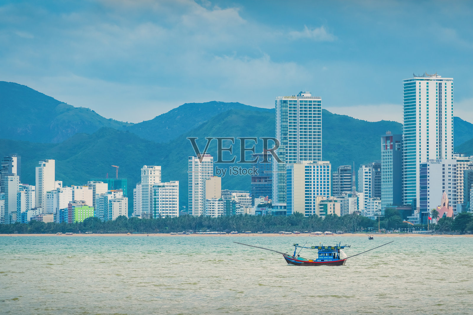 越南芽庄天际线照片摄影图片