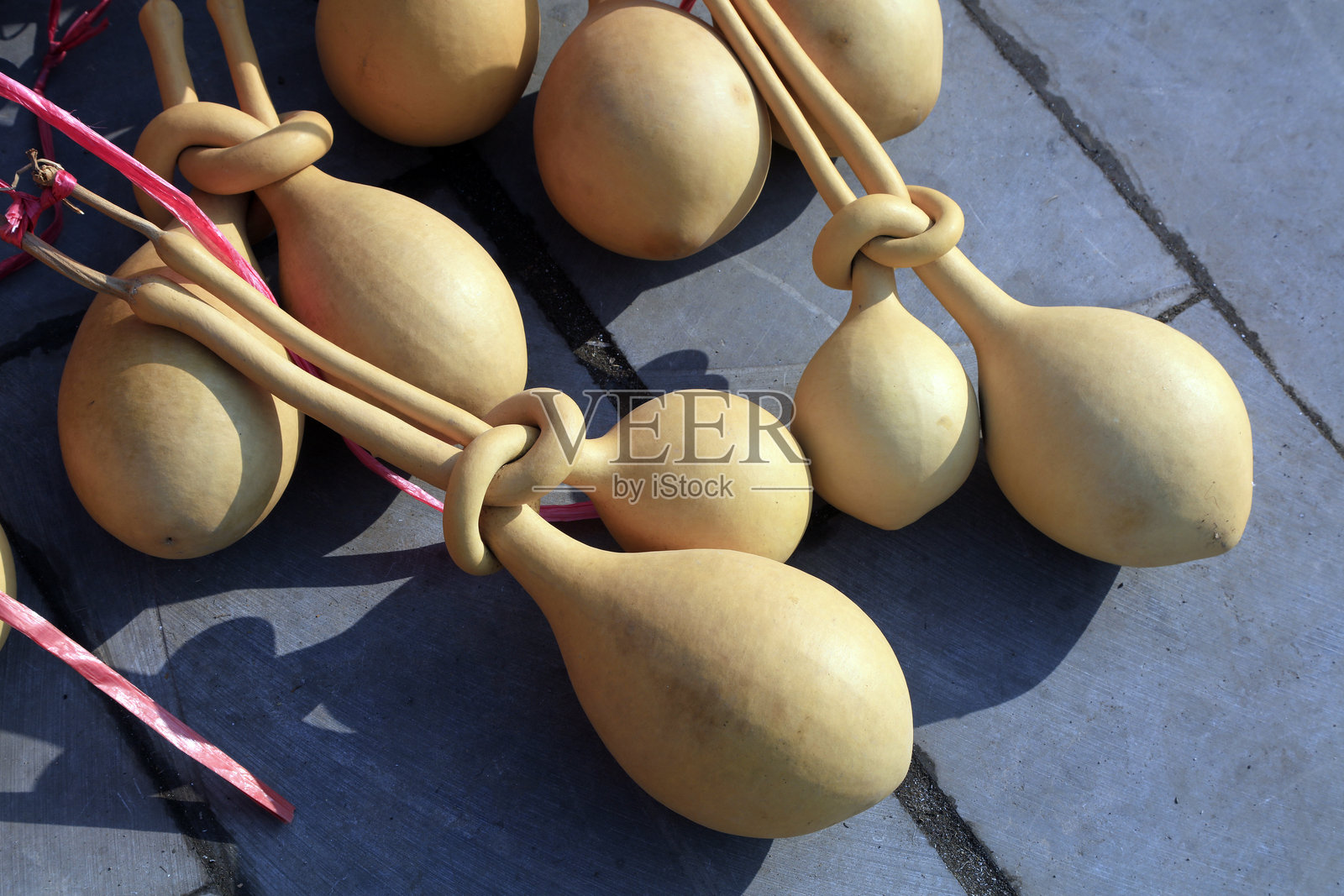 特殊形状的葫芦特写照片摄影图片