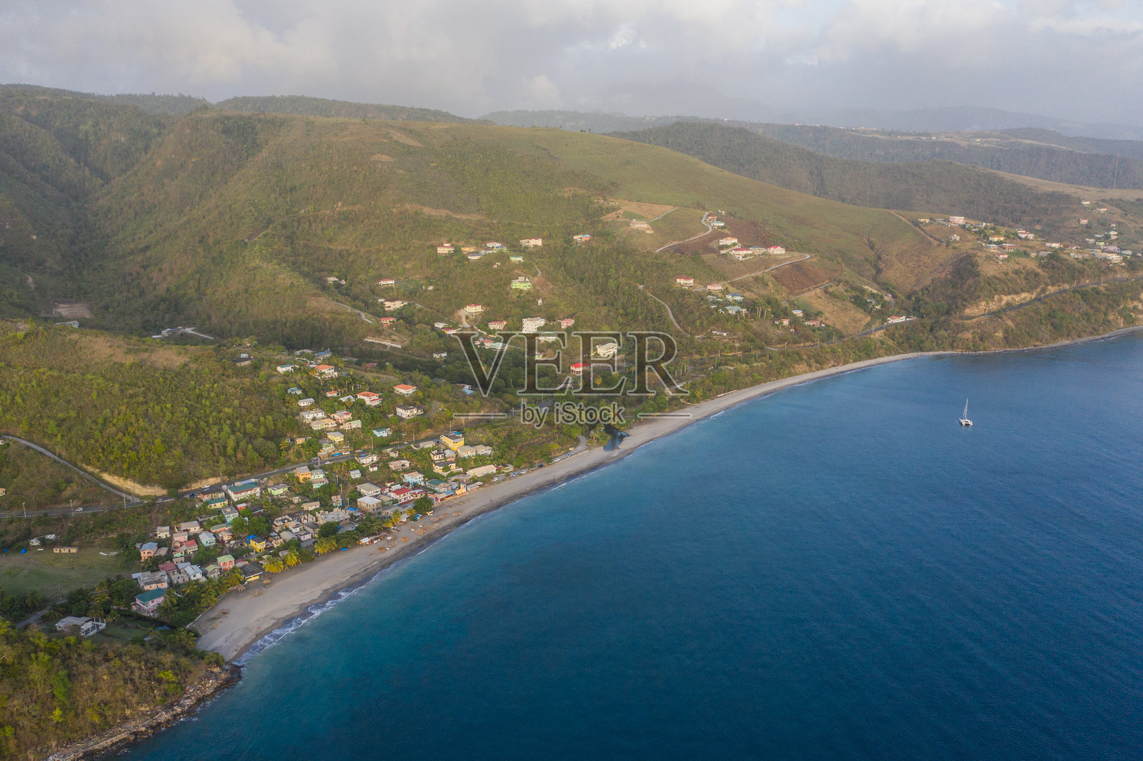 多米尼加西海岸梅罗和圣约瑟夫的村庄和海滩的鸟瞰图照片摄影图片