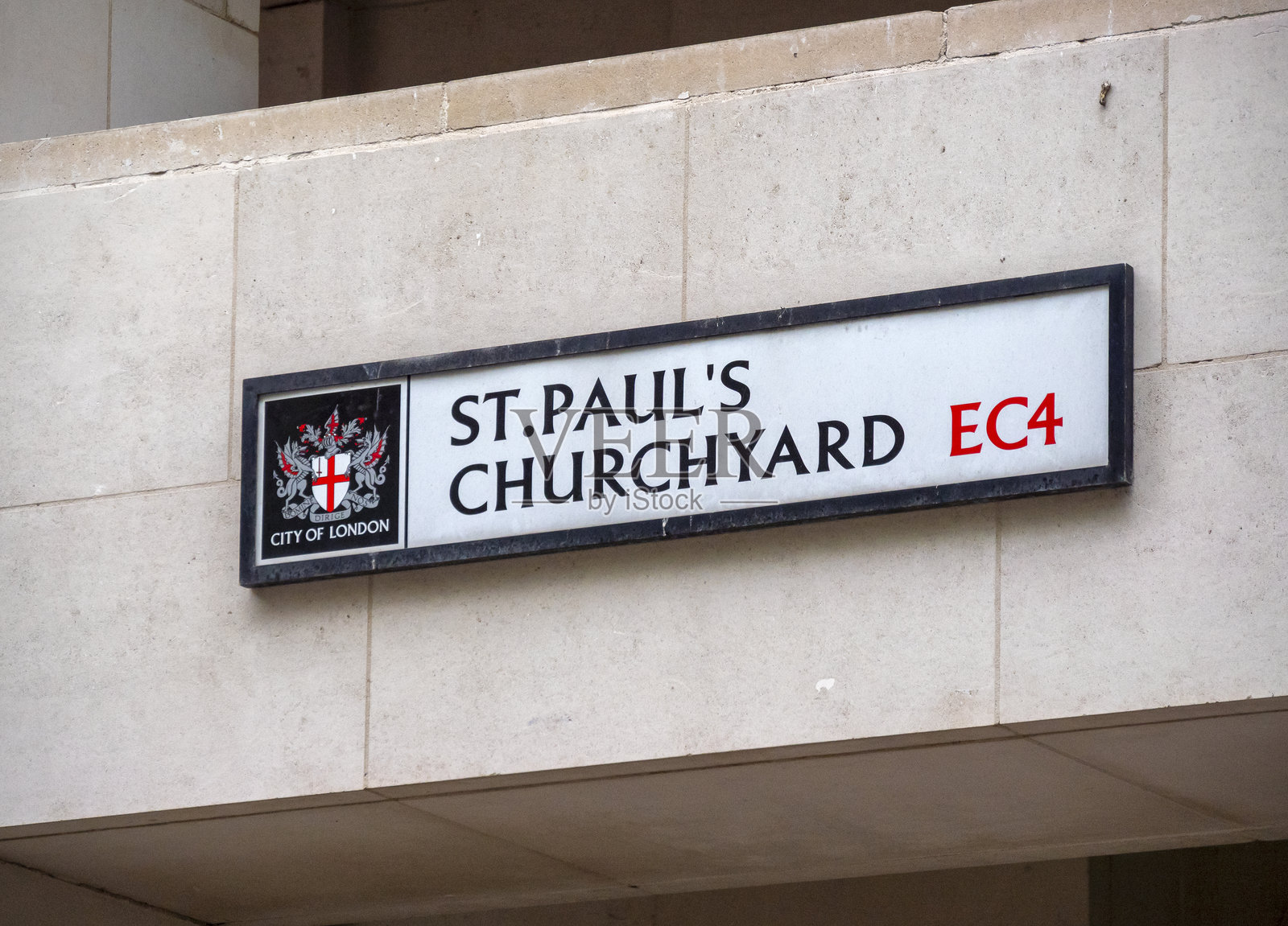 圣保罗教堂庭院 - 路标照片摄影图片