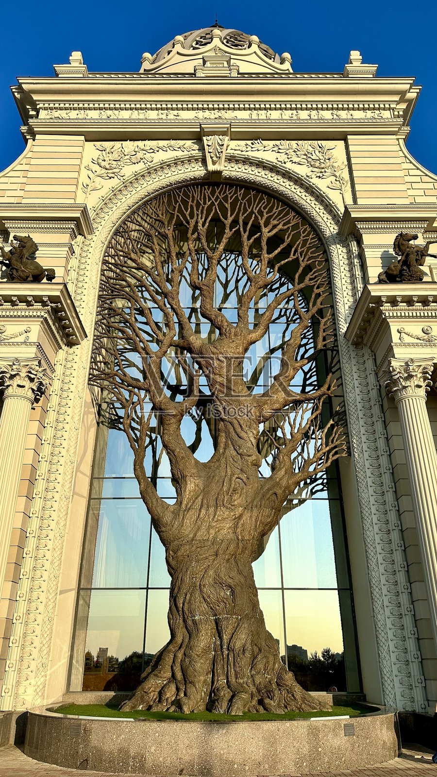 喀赞市，塔塔尔斯坦共和国的地球创造者宫殿照片摄影图片