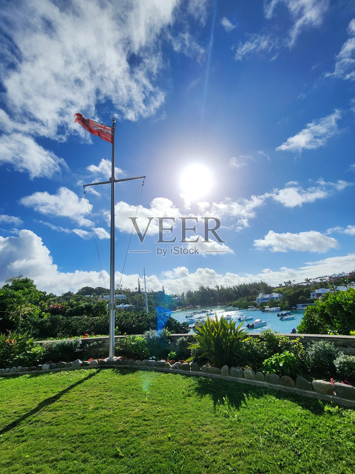 百慕大国旗与阳光照片摄影图片