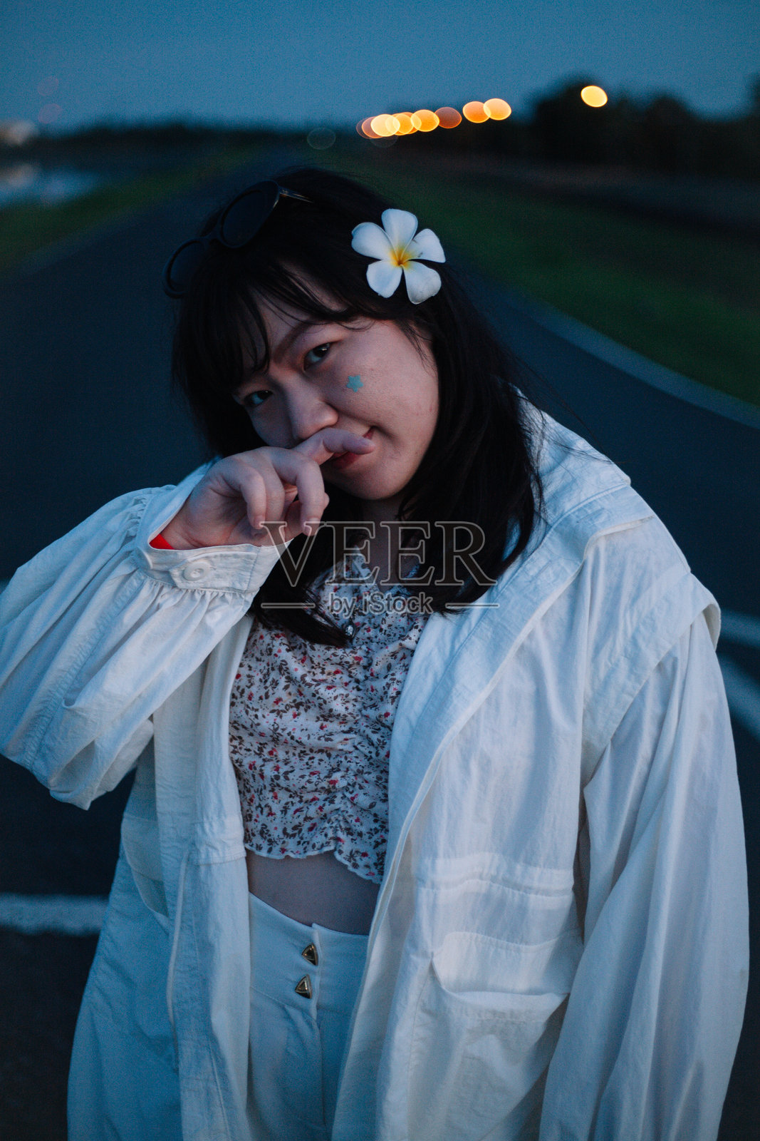 可爱的中国女士照片摄影图片