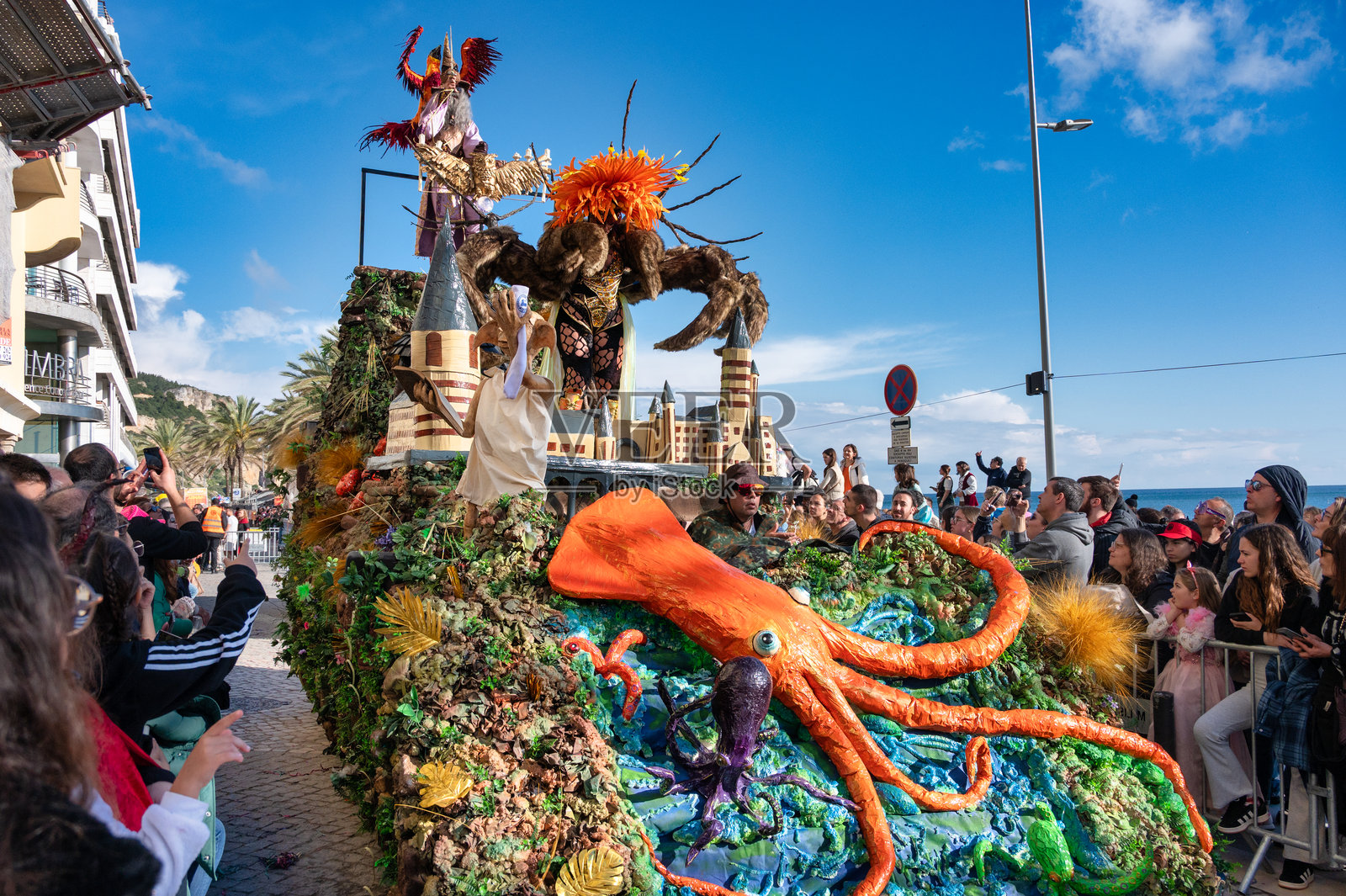 塞辛布拉的狂欢节游行，葡萄牙塞辛布拉照片摄影图片